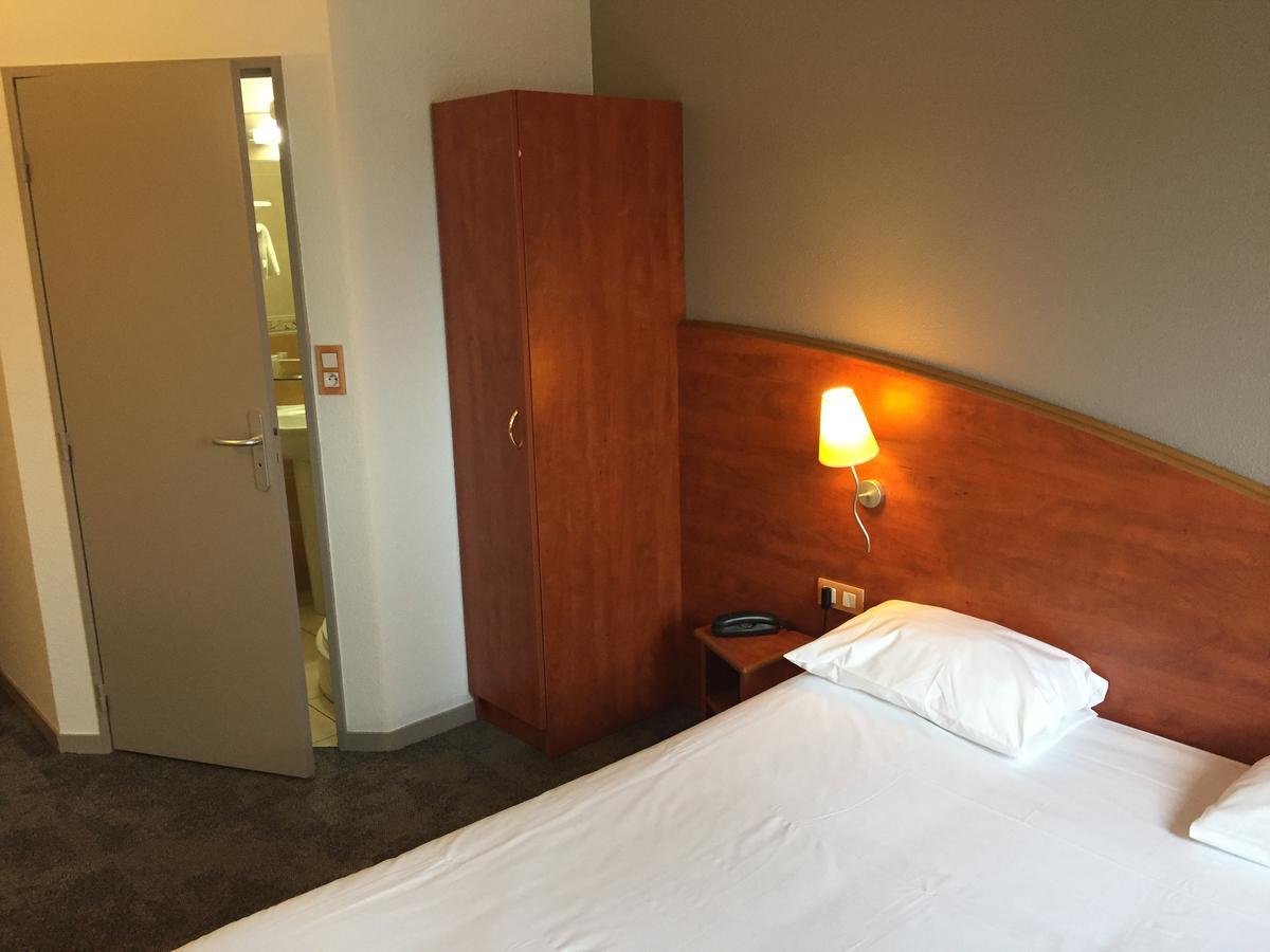 Armony Hotel Bourg-Achard Dış mekan fotoğraf